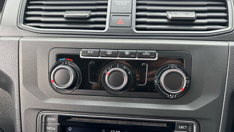 Volkswagen Caddy C20 Petrol 1.4 TSI BlueMotion Tech 125PS Trendline [AC] Van